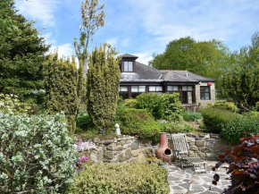 Middle Lodge